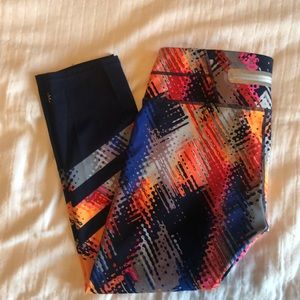 Athleta Elation Train 7/8 Tight